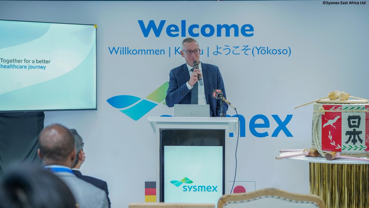 GermanyinKenya's tweet image. 🇯🇵🇩🇪 innovation meets 🇰🇪’s growing health market!
Amb. Groth @diplojazz attended the launch of Sysmex’s 🇰🇪 office. Under its 🇩🇪 regional HQ, Sysmex will supply 🇯🇵🇩🇪 lab diagnostics & medical robotics across 🇰🇪 & East Africa.