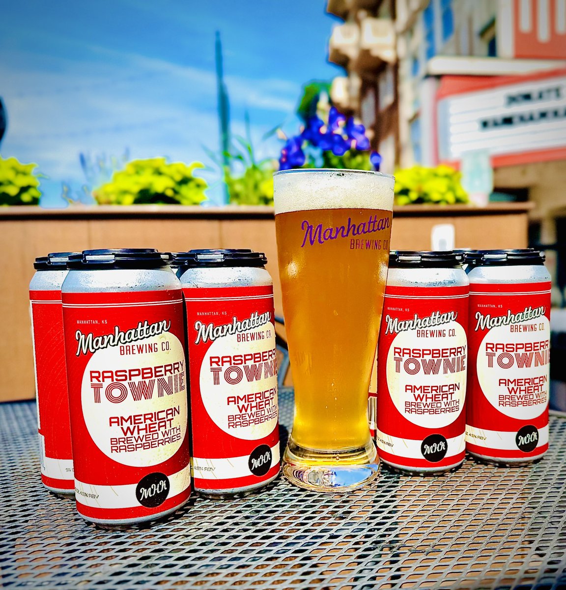 ♥️🚨BACK ON TAP🚨♥️

Raspberry Townie - 4.5% ABV

RASPBERRIES!!! We took our classic American Wheat brewed with Citra hops and dosed it up with some delicious raspberries! 

Try it as Lime Shandy or as a Summer Beer!! 

Available NOW on tap and To Go in Manhattan, at the