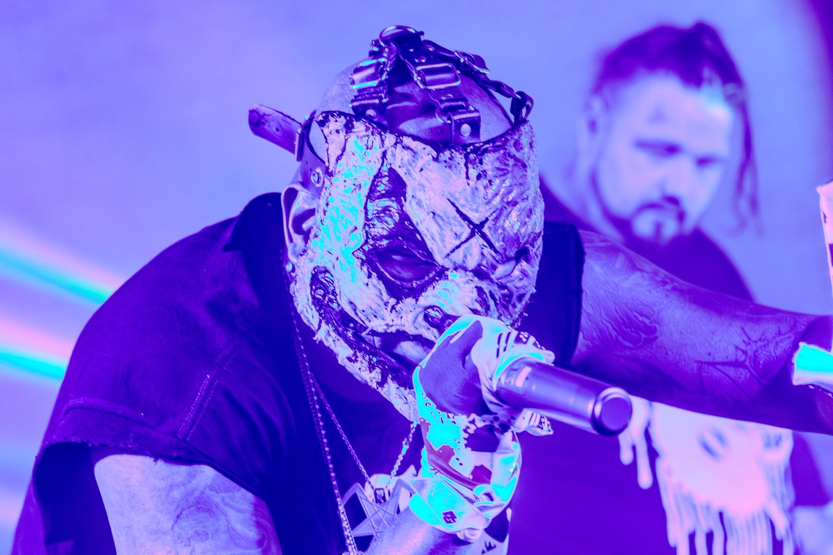 Chuckklez408's tweet photo. The LSP MEGA MEDLEY was like a muthafuckin' movie that I'll never forget whatsoever. Sharing the stage with my LSP family will forever be cherished throughout my entire life. L'S UP!!! 💯😈👆🏾

📸 by Tucks photography &amp; video  
#LSP #TEAMSNUFF #MASKGANG #BLINDDEATH #THEFLOAT https://t.co/l9XfUkb64F