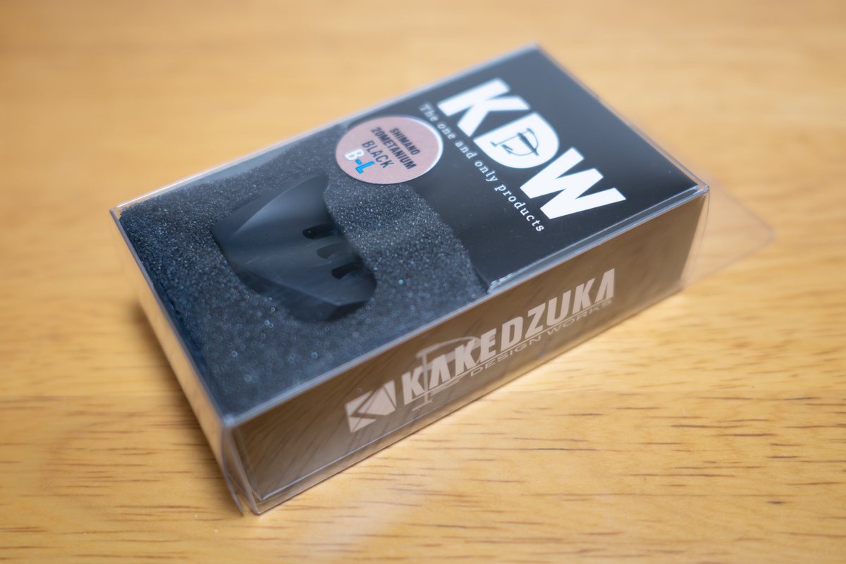 bait_casting's tweet photo. オモムロにKDW、スリット入りブラックもよろしいです。

#kdw #19Antares https://t.co/gdKnJkUT1a