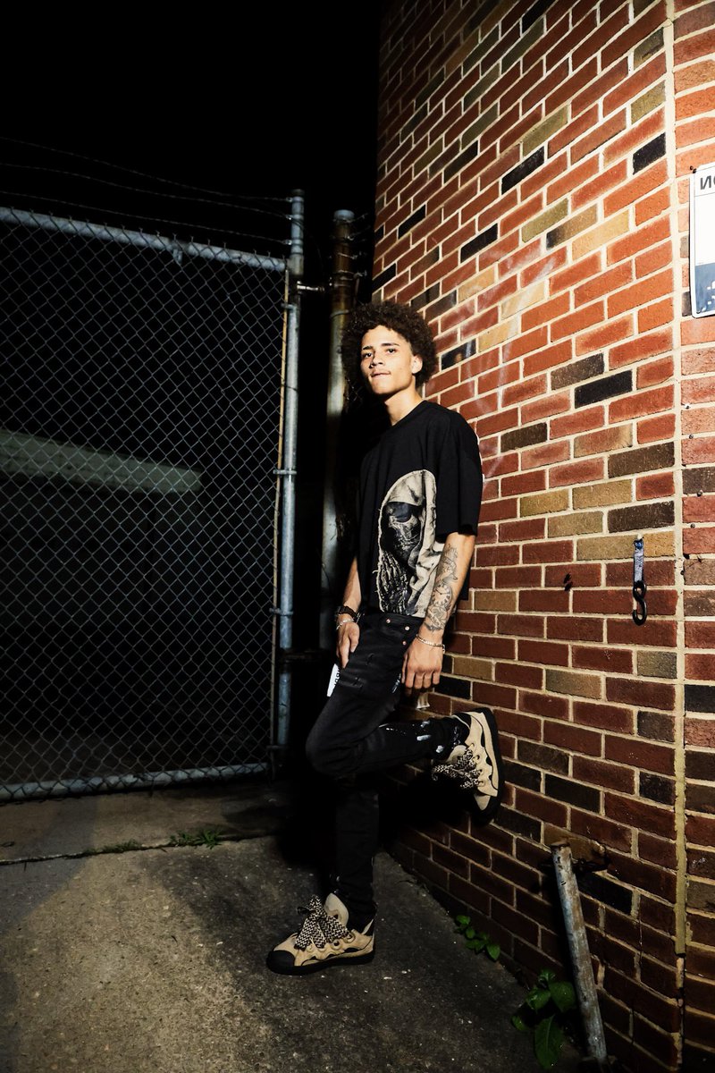 0Motion_'s tweet image. I stayed down and now I’m up havin my way 💯