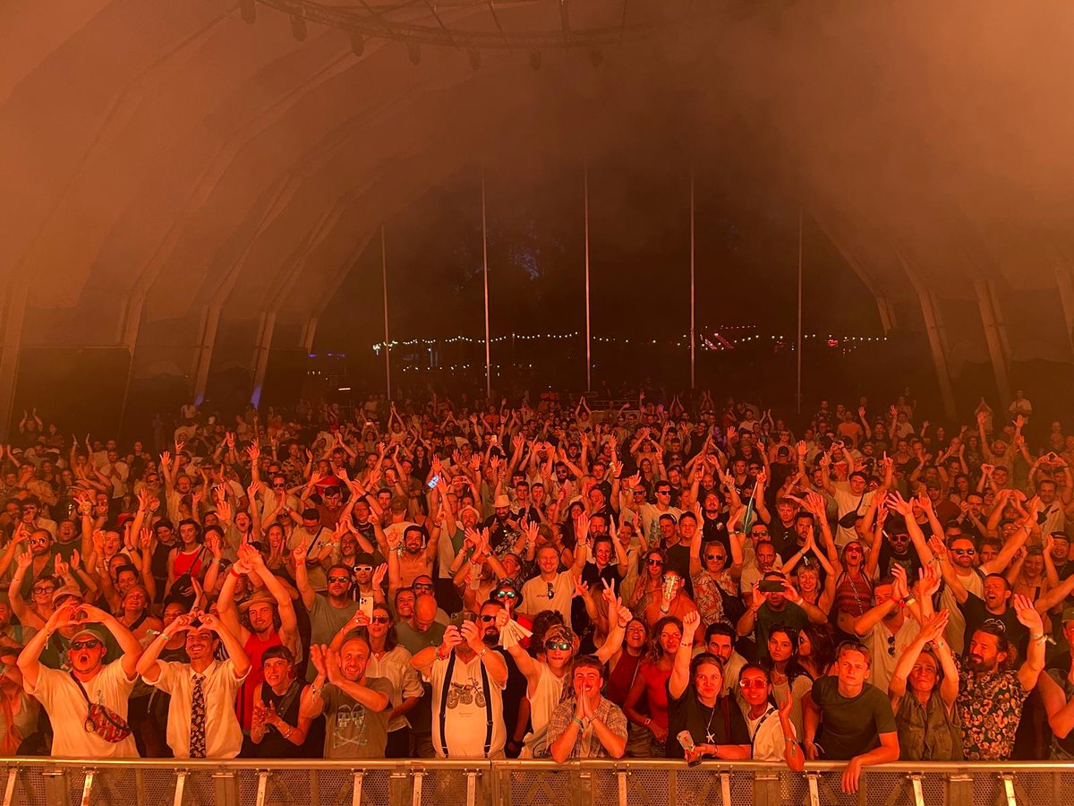 orbitalband's tweet image. Huge thanks to everyone at @paradisecityfst ! Lovely crowd, great vibes, amazing festival!
#Orbital #ParadiseCityFestival #ElectronicMusic #FestivalVibes #UKRave #ontour
@paulhartnoll858 @PhilHartnoll