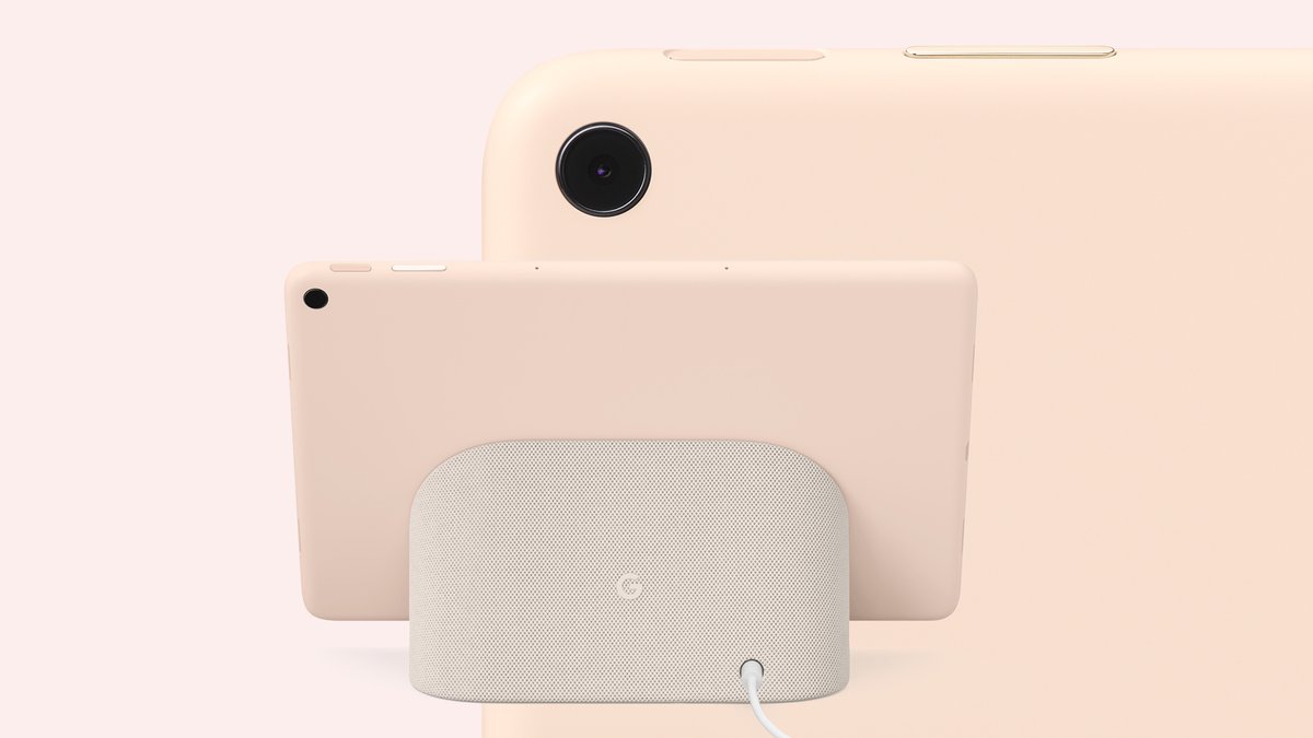 madebygoogle's tweet image. On Wednesdays, we wear Pixel 😉 Tell us your favorite pink Pixel combo 💕