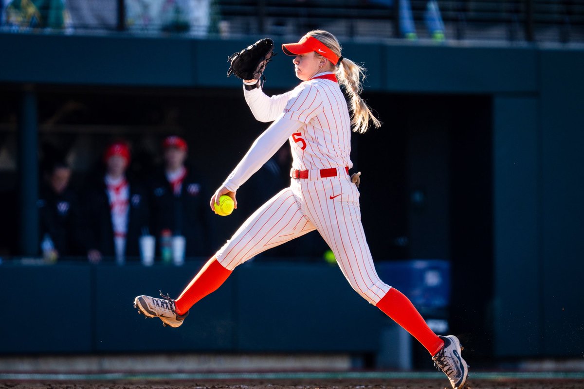 HokiesSoftball's tweet image. Some more of our favorite photos ๐ธ
#Hokies