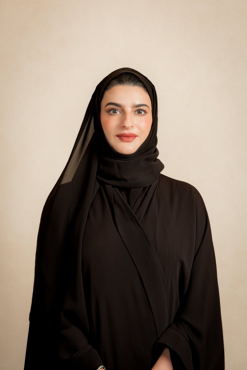 نهال بدري، الأمين العام لمجلس دبي للإعلام: تتكامل منحة محمد بن راشد لطلبة الإعلام الإماراتيين في أثرها مع مبادرات المجلس الرامية إلى تهيئة المجال أمام الشباب وتمكينهم من الوصول إلى فرص العمل الملائمة من خلال تطوير برنامج المنحة وتوسيع نطاقها لتشمل جامعات عالمية متميزة في مجال