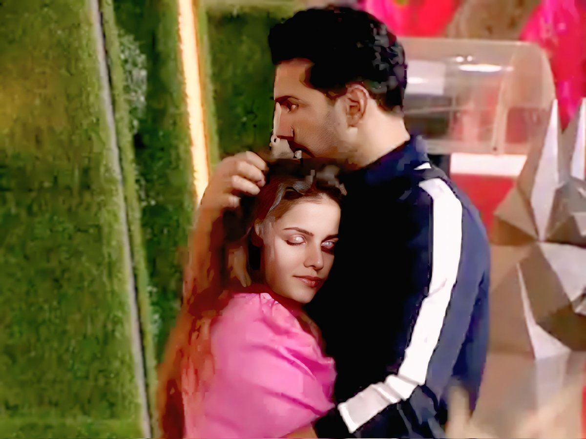 Proof that real love still exists ❤️
.
.
#RubinaDilaik #patipatniaurpanga #rubinav #abhinavshukla  #RubiHolics