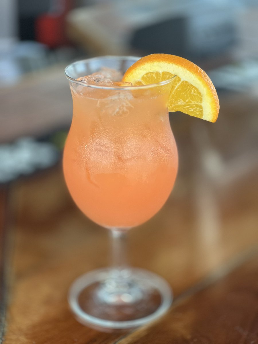 $1 Beef Tacos after 4pm
Happy Hour 4-6pm