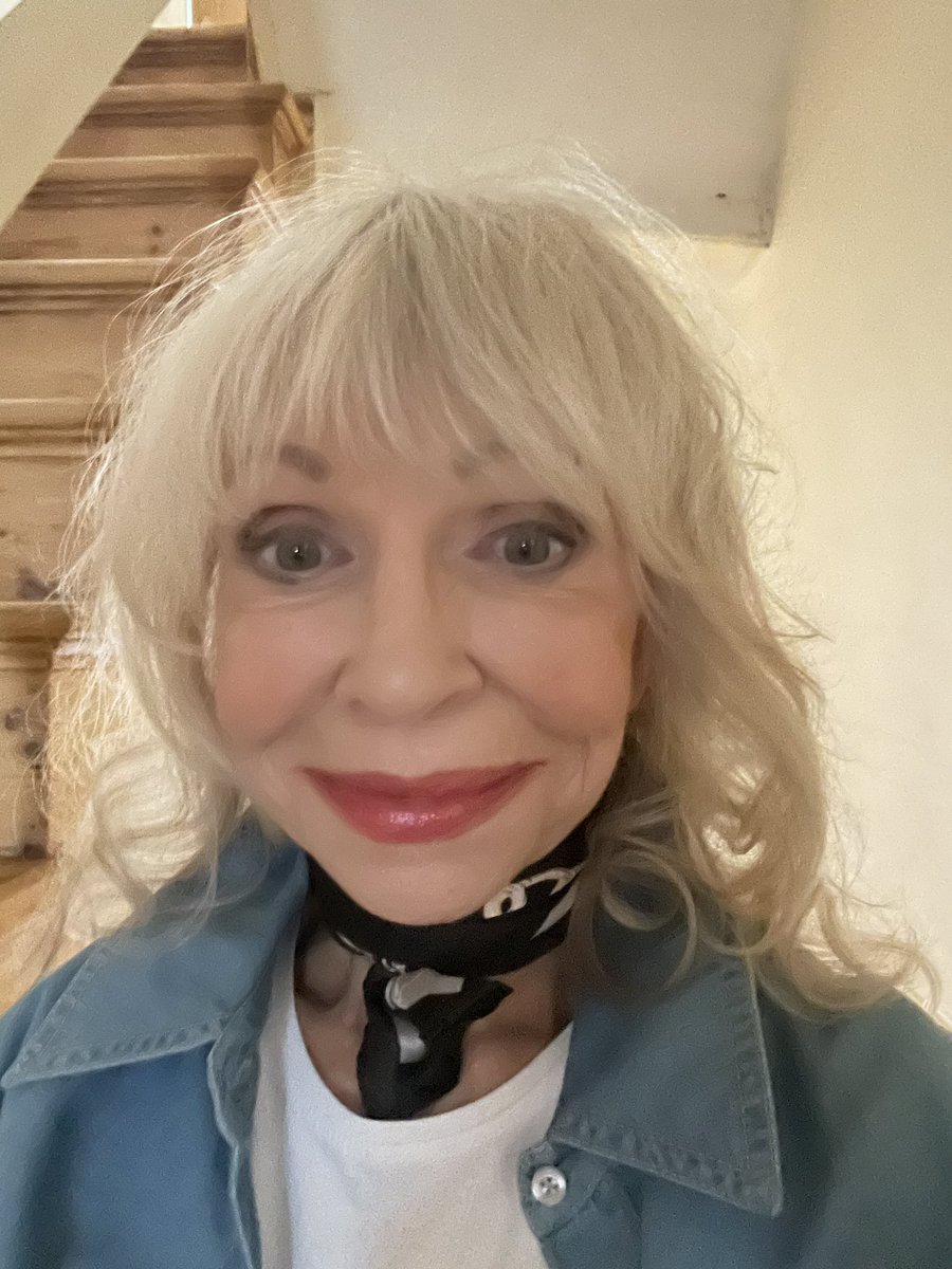 KatyManning Official welcomes you tweet media