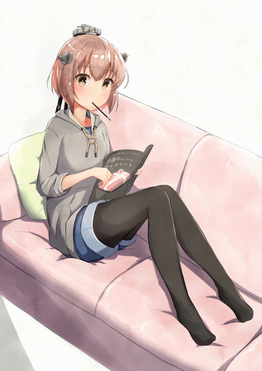 "8th ship of the Kagerou-class destroyers, Yukikaze. Co~ man~ der~, Yukikaze's back! Please take good care of me from now one!"