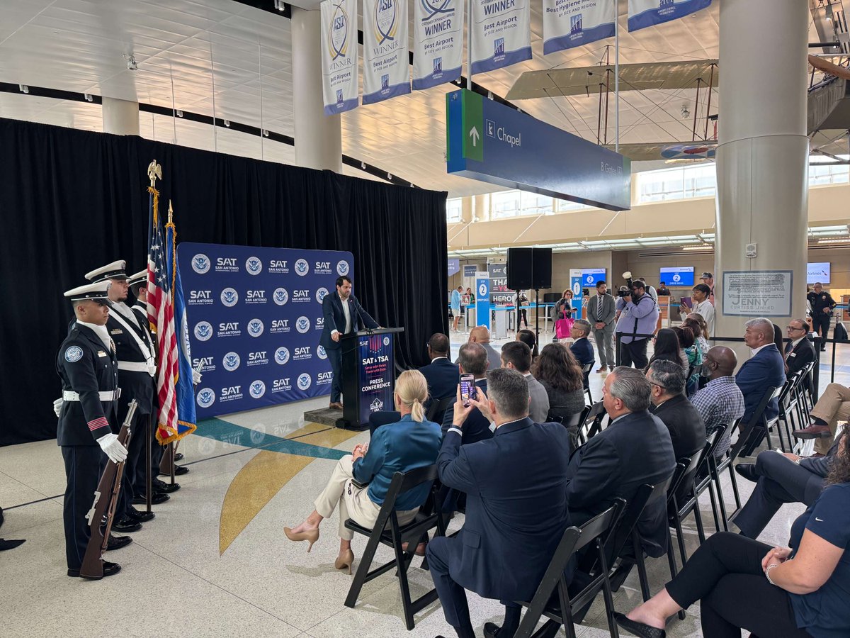 IDEMIA_PS's tweet photo. We joined the Transportation Security Administration (TSA) at their press conference today announcing their $25 discount on TSA PreCheck® enrollment to military spouses and free TSA PreCheck enrollments to Gold Star families.

Read our press release ➡️ https://t.co/ntqsTqgBaj https://t.co/wQeWsfM44x