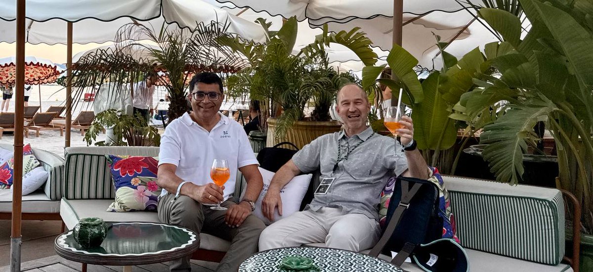 0xZeeve's tweet photo. 🔺@TommyAbe  & @Cable_michael of Zeeve taking infra talks from Nodes to Negronis at Cannes. @EthCC🍹

Scaling sovereign chains, one sip at a time.

Come talk to us about our bleeding edge #Cogitus tech that helps you launch your @avax L1 in minutes.

Launch now: https://t.co/05UYi8OdQs