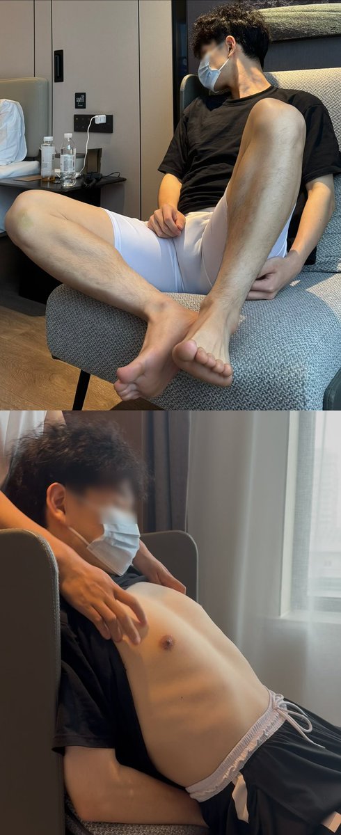 超皮运动小狗的tk折磨，一身反骨但极度怕痒的体质必然是得吃些苦头了，好吧其实有时候还挺乖的，前提是在狠狠惩罚之后，那就奖励一个抹油刷脚吧🪶