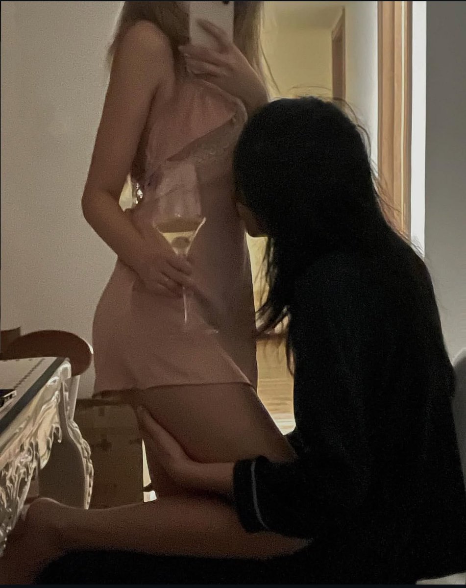 ㅤㅤㅤㅤㅤㅤㅤ        
    •••— Ya me la robé. ㅤㅤㅤㅤㅤㅤㅤ        ㅤㅤㅤㅤㅤㅤㅤ        ㅤㅤㅤㅤㅤㅤㅤ