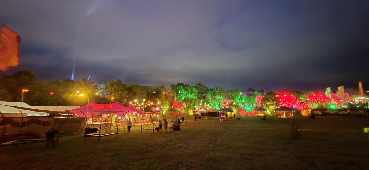 Last Wednesday better than this Wednesday. 

#Glastonbury