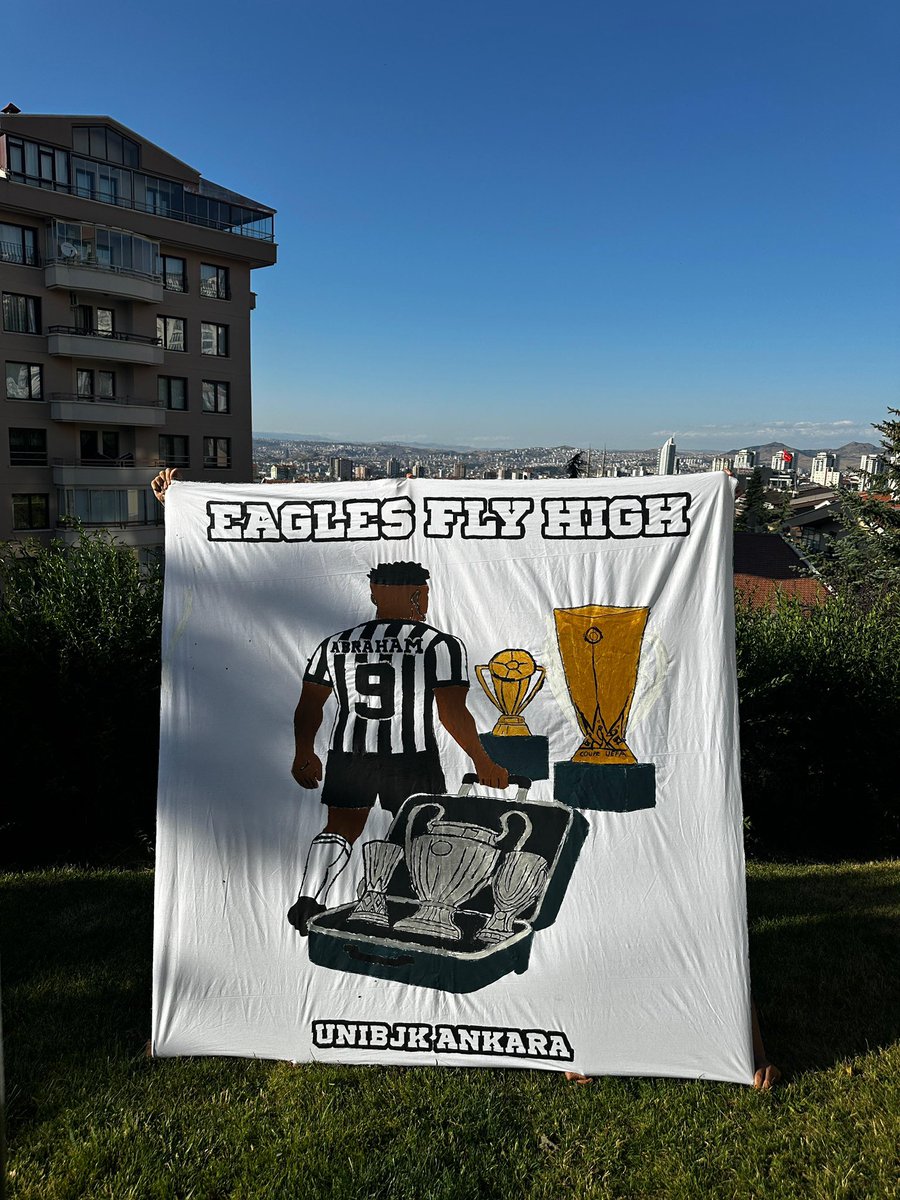 EAGLES FLY HIGH!
#BannerMasterUNIBJK
#WelcomeToBeşiktaşAbraham