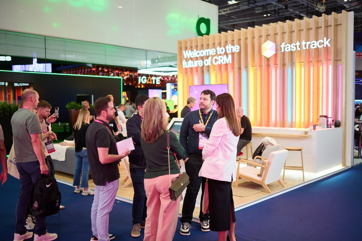 FastTrackCRM's tweet photo. ๐๐ก๐๐ญ. ๐. ๐๐๐ฒ. ๐คฉ We're on the ground in London at iGB Live, and it's been brilliant so far.
Swing by Stand T50 where ๐๐ข๐ง๐ ๐ฎ๐ฅ๐๐ซ๐ข๐ญ๐ฒ is live, loud, and shaping up the future of CRM. Same time tomorrow?
#FastTrackOnTheRoad #IGBLIVE2025 #FutureOfCRM https://t.co/kGVY13jVvF