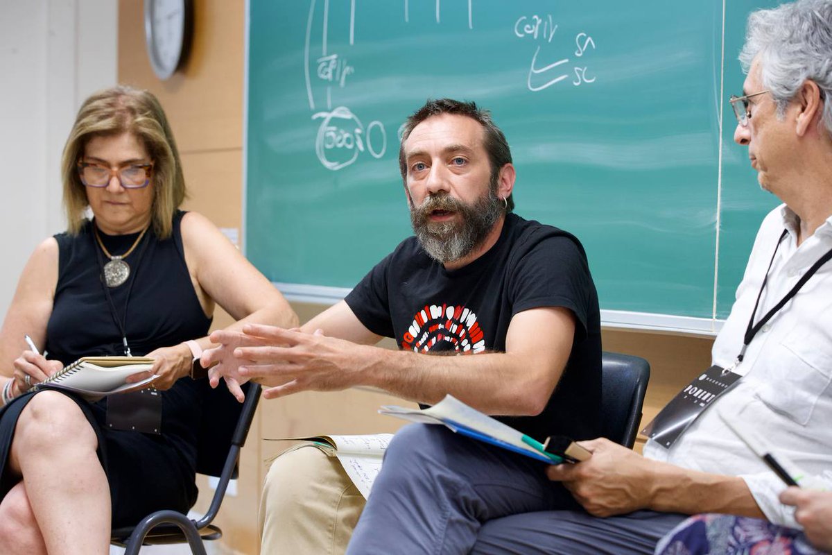 👉 Creixement de les cooperatives: anàlisi de diferents models 

👥 Segona taula d'experiències, moderada per Roser Hernández (Direcció General d’Economia Social i Solidària, i el Cooperativisme - <a href="/econ_socialcat/">Economia social</a>), amb Eudald Griera (<a href="/malapecacoop/">Mala Peça 🔥</a>), David Cos (<a href="/creixencoop/">Creixen Educació</a>),