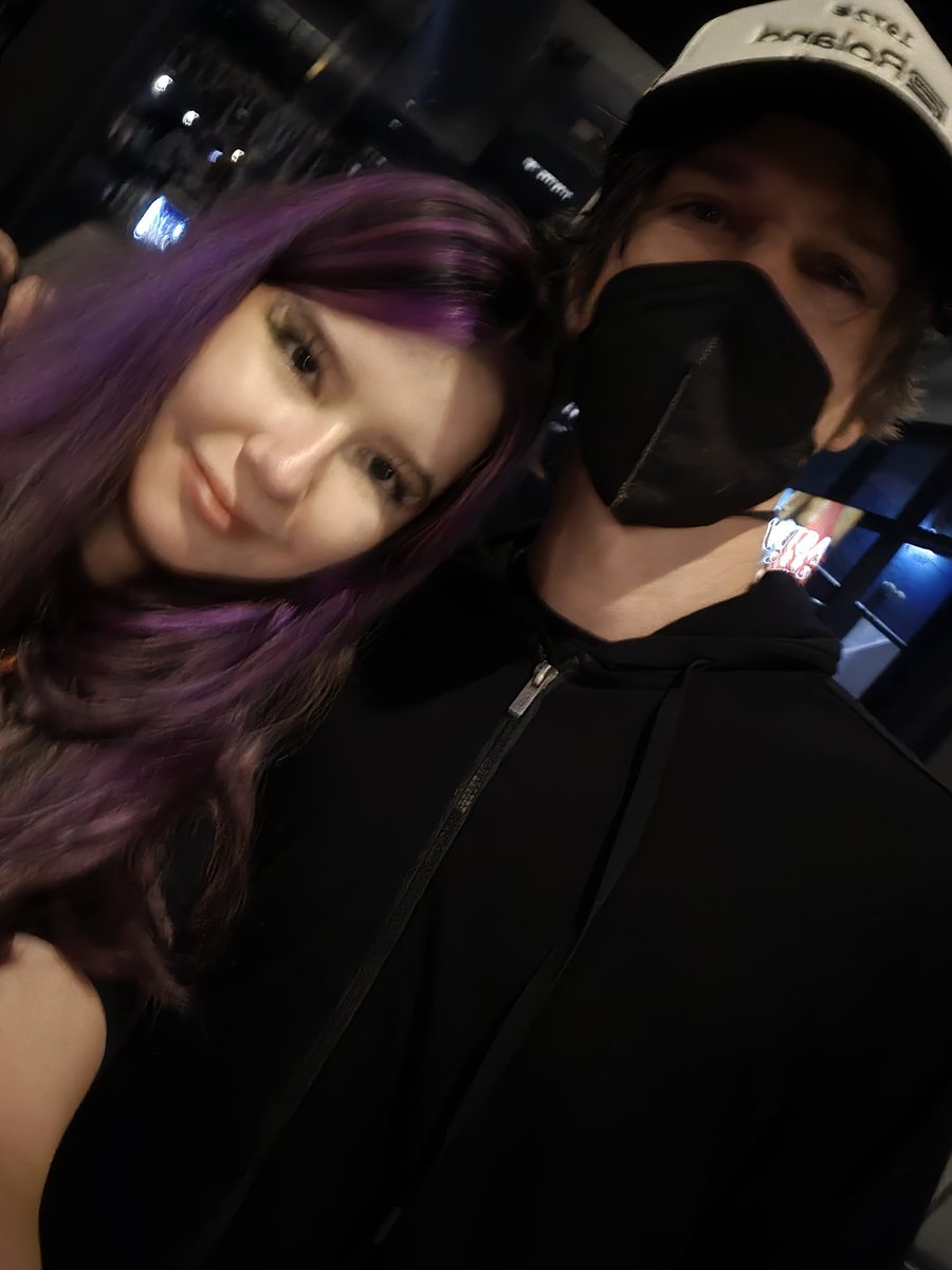 lDKHOWIE's tweet photo. why hello there mr weekes https://t.co/ZCvnJnhivj