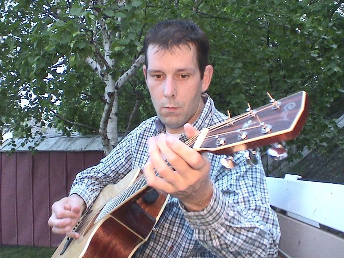 DMorneau's tweet photo. Mon cher Bhai Frankie ji. Super musicien. Déjà 20 ans auj. Tu t’es envolé dans la Double Lumière. 20 years today my dear Bhai ji. Great musician. You are now #Doublelight Om Shanti #OmShanti #Om #Frankieji https://t.co/cVJaz5vIc5