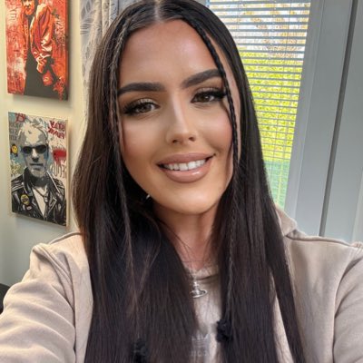 abbiegracet's tweet photo. #NewProfilePic https://t.co/VzUihCcKpK