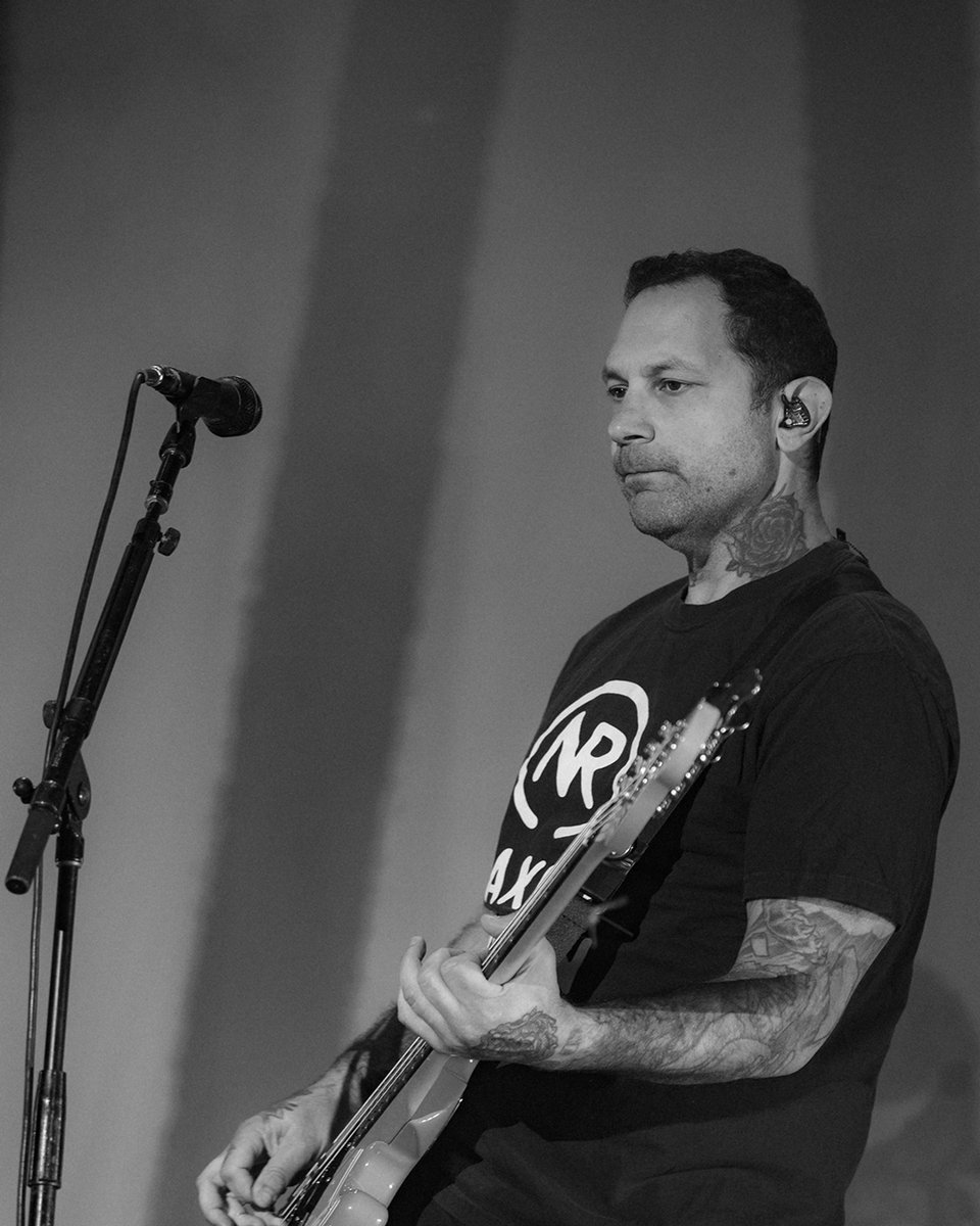 Rise Against tweet media