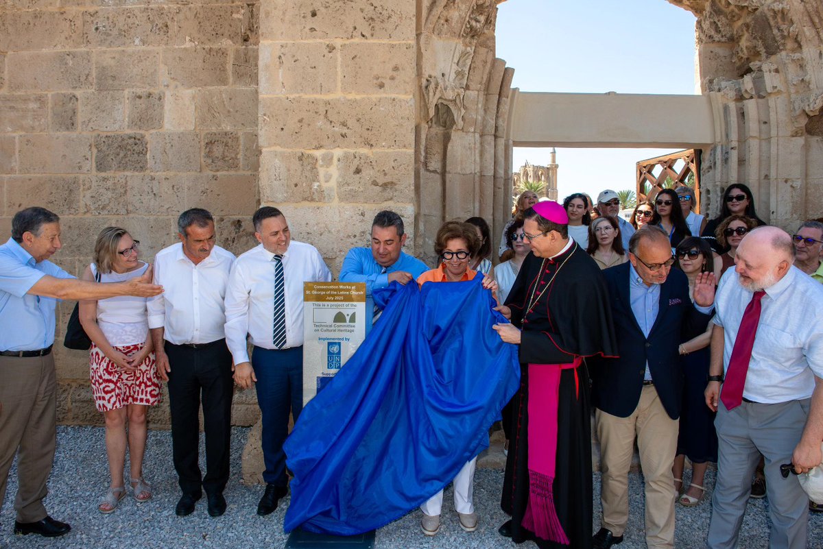 UNDPCY's tweet image. Two iconic Cypriot landmarks-the Church of St. George of the Latins (Famagusta) &amp;amp; Tuzla Mosque (Larnaca)-have been beautifully conserved! Funded by @ALIPHFoundation with support from 🇪🇺EU read more on this UNDP implemented TCCH project here: undp.org/cyprus/press-r…