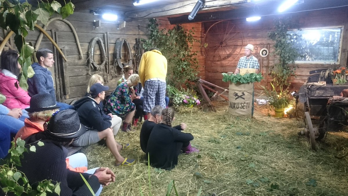 Dziraa's tweet image. Šis būtu 11. gads kopš filmēju Lauku Sētu, taču šogad izlēmu paņemt pauzi. Beidzot būs interesanti pašam skatīties :)