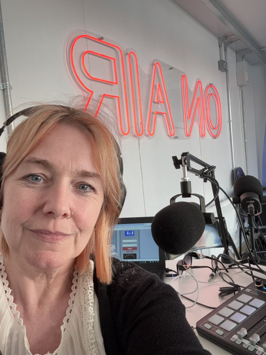 Peg Alexander (@tvradiopeg) on Twitter photo Radio show this aft. Two days consultancy and 2 full books to read Thurs & Fri. Then it’s <a href="/BradfordLitFest/">Bradford Literature Festival</a> events Friday eve & Sat & Sun.
Then Monday HOLIDAY !!!
#freelancelife #radiopresenter #interviewer #NeedABreak Radio show this aft. Two days consultancy and 2 full books to read Thurs & Fri. Then it’s <a href="/BradfordLitFest/">Bradford Literature Festival</a> events Friday eve & Sat & Sun.
Then Monday HOLIDAY !!!
#freelancelife #radiopresenter #interviewer #NeedABreak
