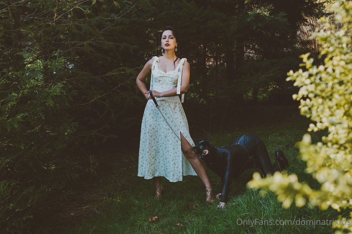 Mistress Iris (@dominatrixiris) on Twitter photo There’s something quietly sublime in this moment. No words, just devotion at my feet. Tell me… what part of you longs to obey?
with <a href="/fairyberriez/">Fiona Peaches</a> There’s something quietly sublime in this moment. No words, just devotion at my feet. Tell me… what part of you longs to obey?
with <a href="/fairyberriez/">Fiona Peaches</a>