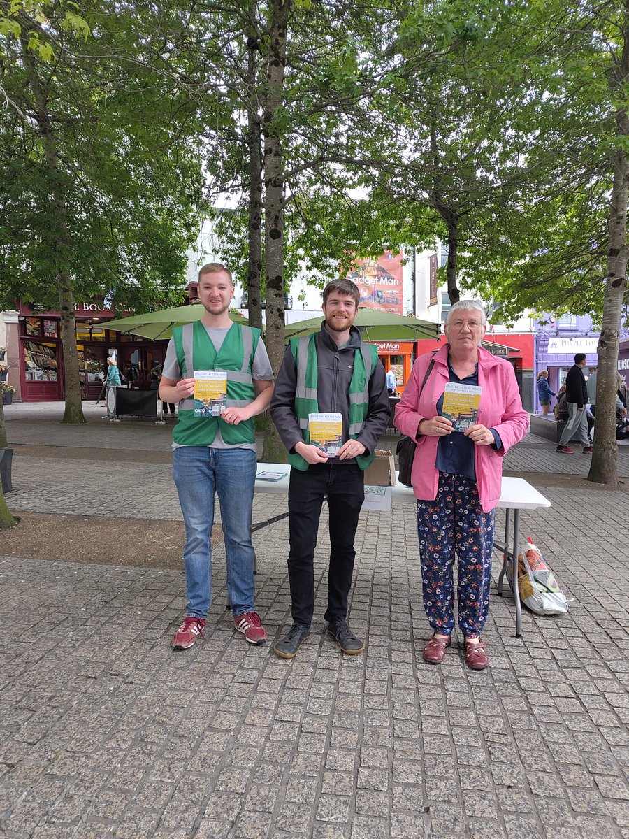 CatuWaterford's tweet photo. Plenty of doors knocked over the past few days as we spread the word about the All-Island Housing Demo this Saturday 5th at 1pm at the Garden of Remembrance, Dublin.
#HousingCrisis #Housing #Tenants #TenantsUnion #HousingDemo #Ireland #Irish #IrishPol #IrishPolitics #Waterford https://t.co/3HuAHvPeB5