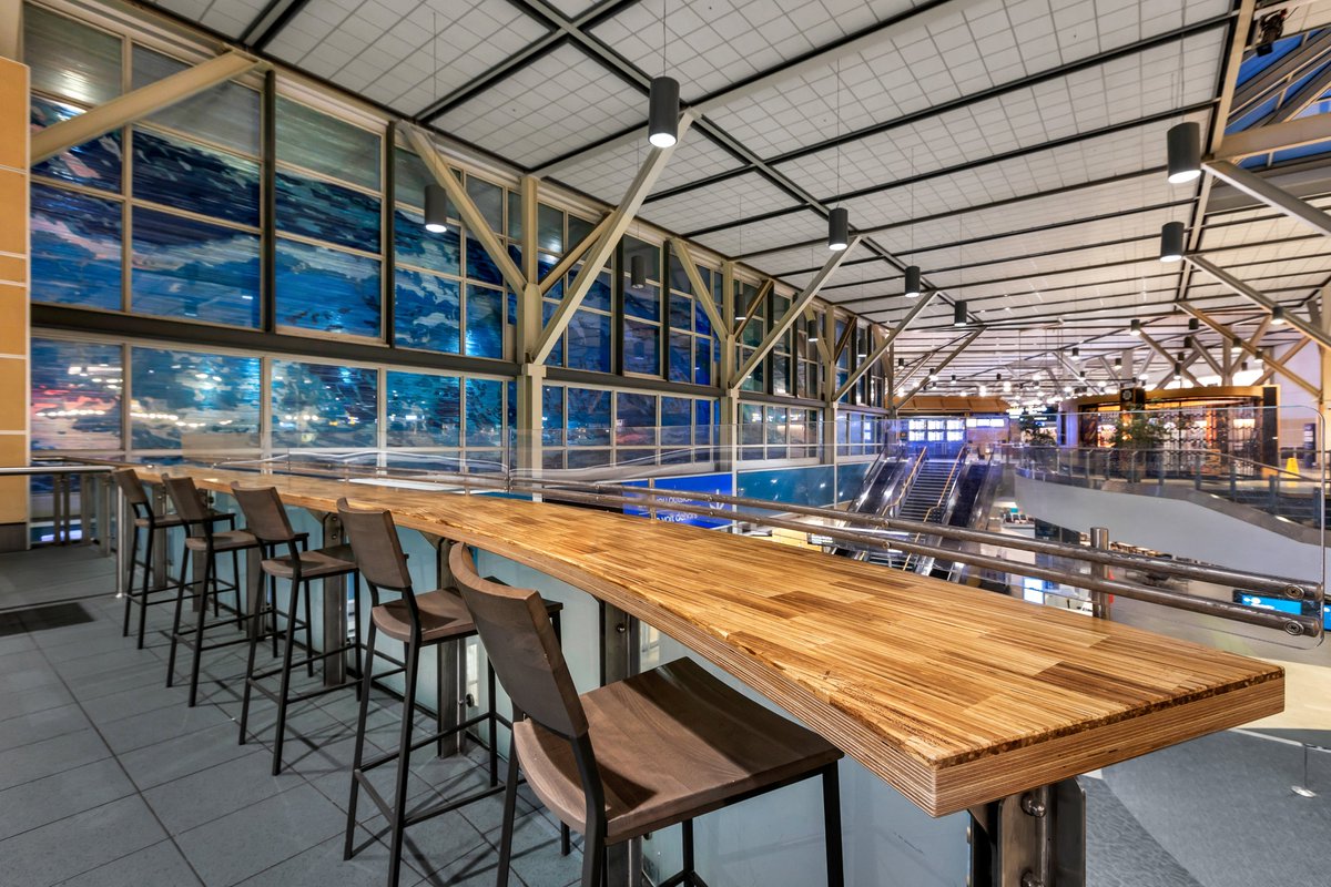 YVR tweet media