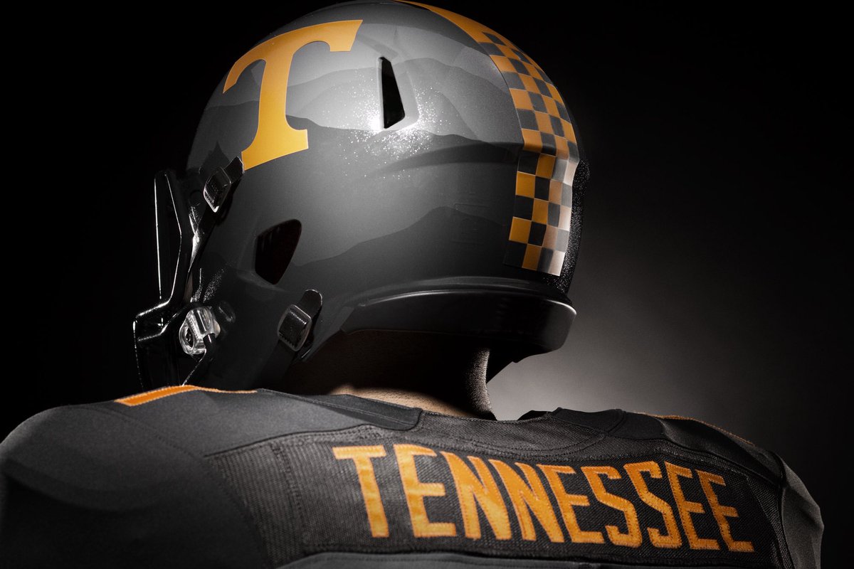 Chad Fields (Vols Uniform Boy) tweet media