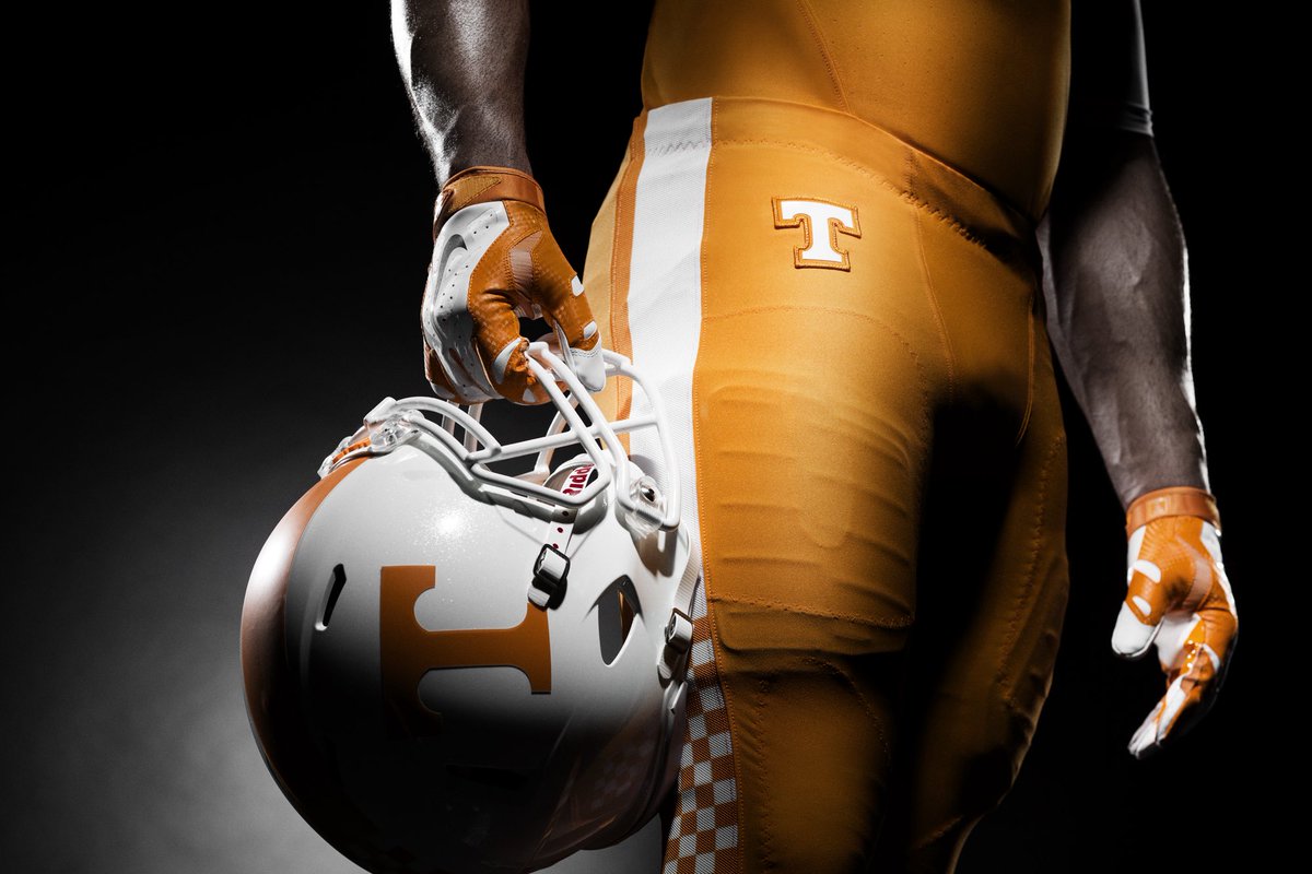 Chad Fields (Vols Uniform Boy) tweet media