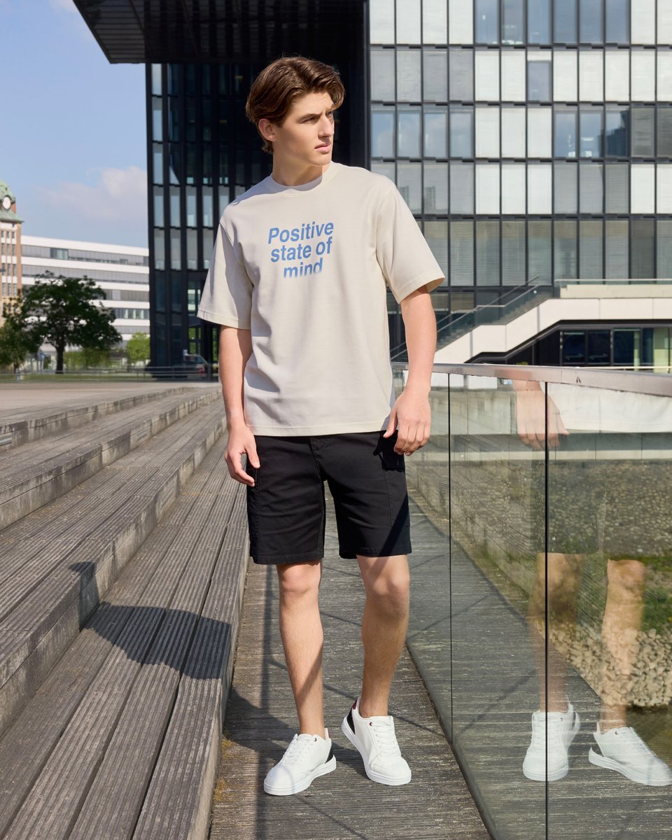 maxfashionMENA's tweet image. This is what "put together" looks like without effort.

#MaxFashion #MaxMen #MensFashion #MensStyle #Menswear  #SummerStyle #SmartCasual #MinimalStyle #StreetStyle #StyleInspo #OOTDMen #CasualStyle #NewDrop #ShopTheLook #ResetShadesOfCool