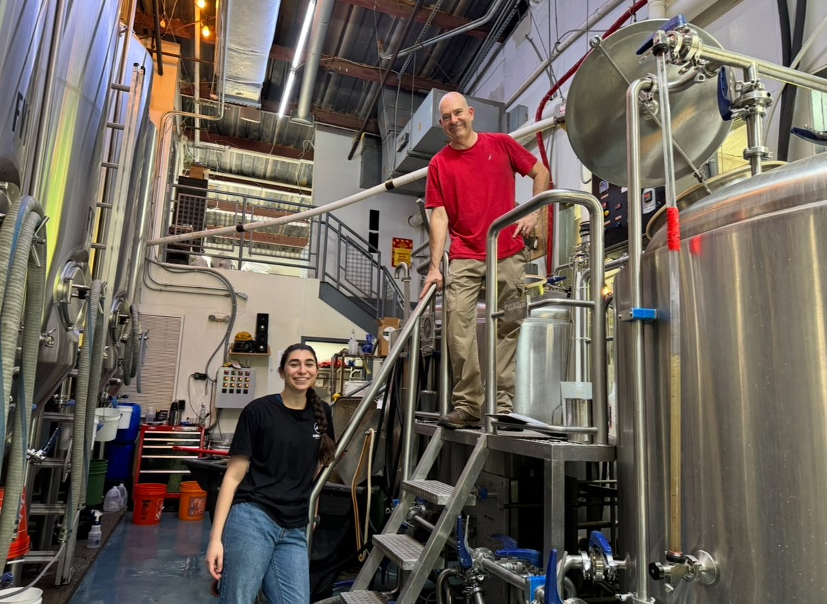 Brewing — it runs in the family! 💓
Our amazing server Danielle and her dad spent some quality father-daughter time today brewing up a delicious Pumpkin Cream Ale — and we cannot wait to try it!