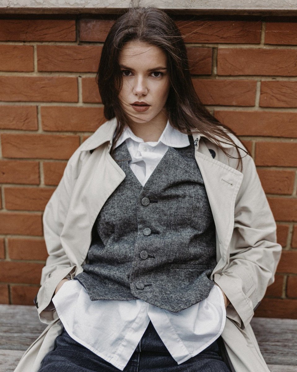 BMA_Models's tweet photo. 😍 A huge welcome to the BMA Family for Anna please 👏 👏 👏 Make her feel welcome below 👇
#TeamBMA #BMAFamily #Model #Fashion #Modelstyle #Instamodel #Modelworld #Fashionshoots #Highfashion #Londonmodels #Londonmodel #Modellife #ModelAgency #ModelLondon #ModelPhotography https://t.co/yMNA4PhEO2