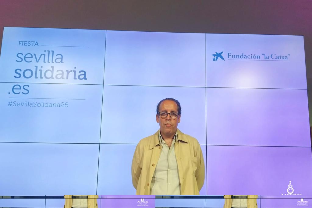 ANADIS Diabetes Sevilla (@anadisevilla) on Twitter photo 🔵 ʀᴇᴘʀᴇꜱᴇɴᴛᴀᴄɪóɴ | El pasado 1 de julio nuestro vicepresidente, José Miguel Santana, acudió en representación de la Asociación a la Fiesta de <a href="/SevSolidaria/">Sevilla Solidaria</a>
Un evento para reconocer un año más la labor de las entidades sociales
📲 #DiabeteSVQ 🔵 ʀᴇᴘʀᴇꜱᴇɴᴛᴀᴄɪóɴ | El pasado 1 de julio nuestro vicepresidente, José Miguel Santana, acudió en representación de la Asociación a la Fiesta de <a href="/SevSolidaria/">Sevilla Solidaria</a>
Un evento para reconocer un año más la labor de las entidades sociales
📲 #DiabeteSVQ