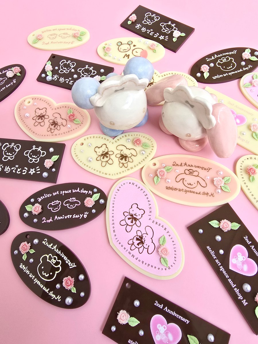 pegasus_mm's tweet image. アートスペースM @art__shop___M さんの2周年記念アイテム、いろいろ制作しています〜!
写真のチョコプレートは、MIKAKOデコレーションバージョンです૮(⁔。o̶̶̷ ·̫ o̶̶̷。⁔)ა♡゛
引き続き楽しみにしてくださるとうれしいです🎂ദ്ദിᐡ ᵒ̴ ·̫ ᵒ̴ ᐡ)
※7月中販売予定です
OMEDETO~!