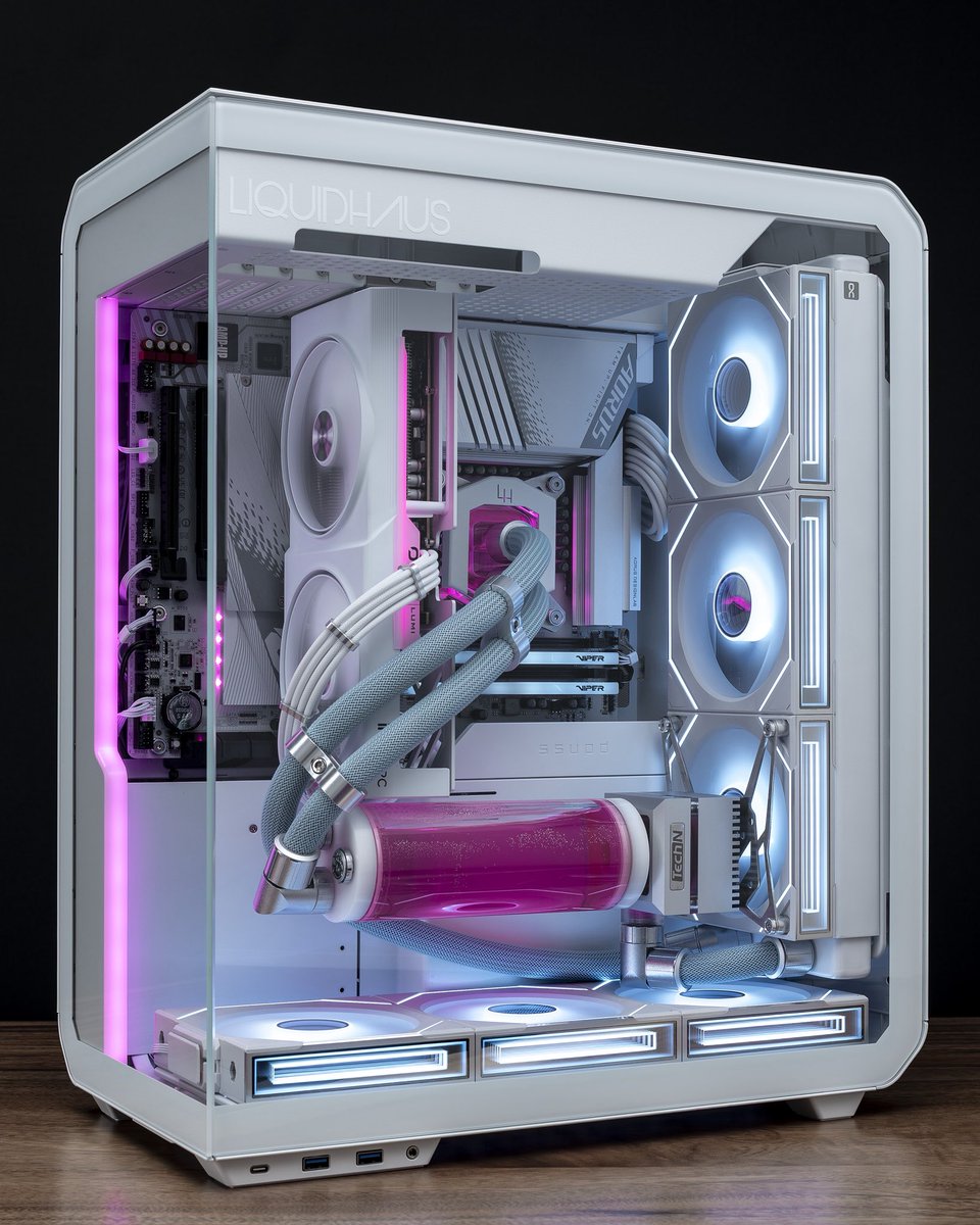 liquidhaus's tweet photo. We recently showcased the new @GlobalLianli SL Infinity UNI Fans before we moved.
Wireless capabilities are insane for computer fans, but they also perform fairly well. Excited to see how people will utilize them in their own PC!
#lianli #slinfinity #unifan https://t.co/ZfGrVc0lBm