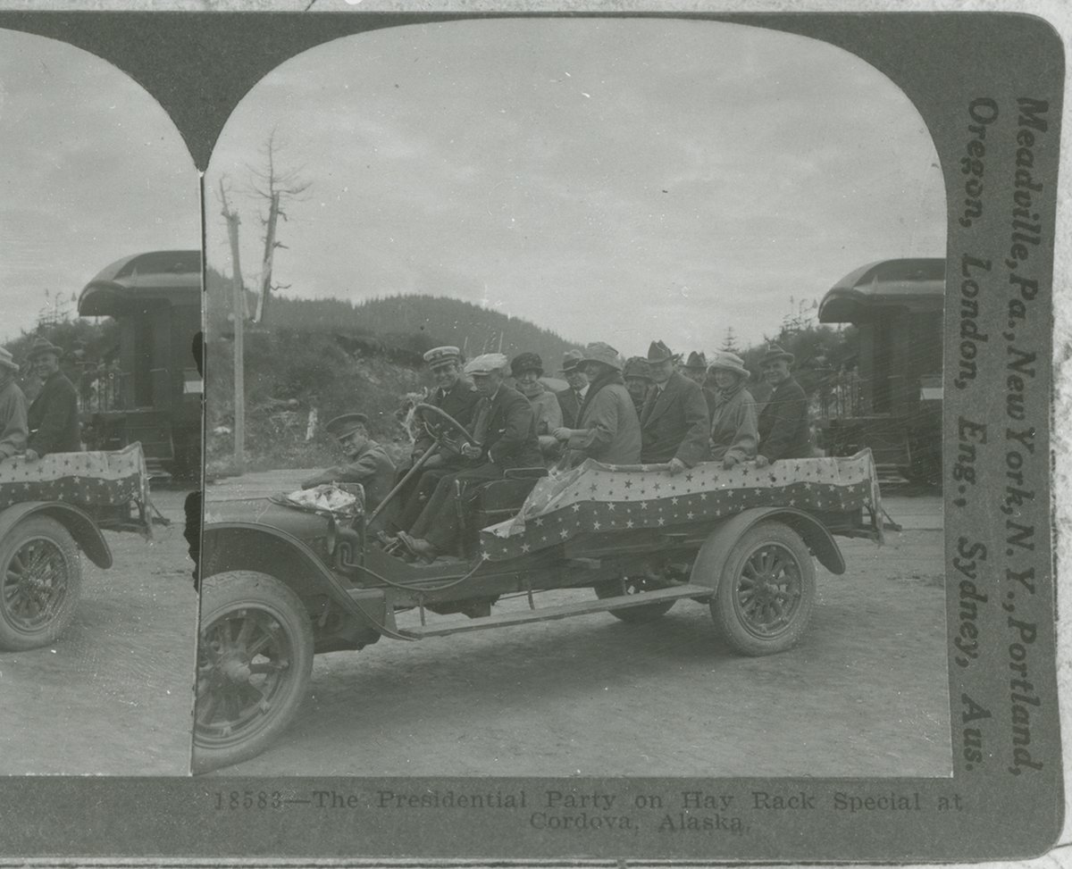 HooverPresLib's tweet image. #OnThisDay July 19, 1923, President Harding’s “Voyage of Understanding” group arrives in Valdez, Alaska; the group took a hay rack ride. (1923-a15)