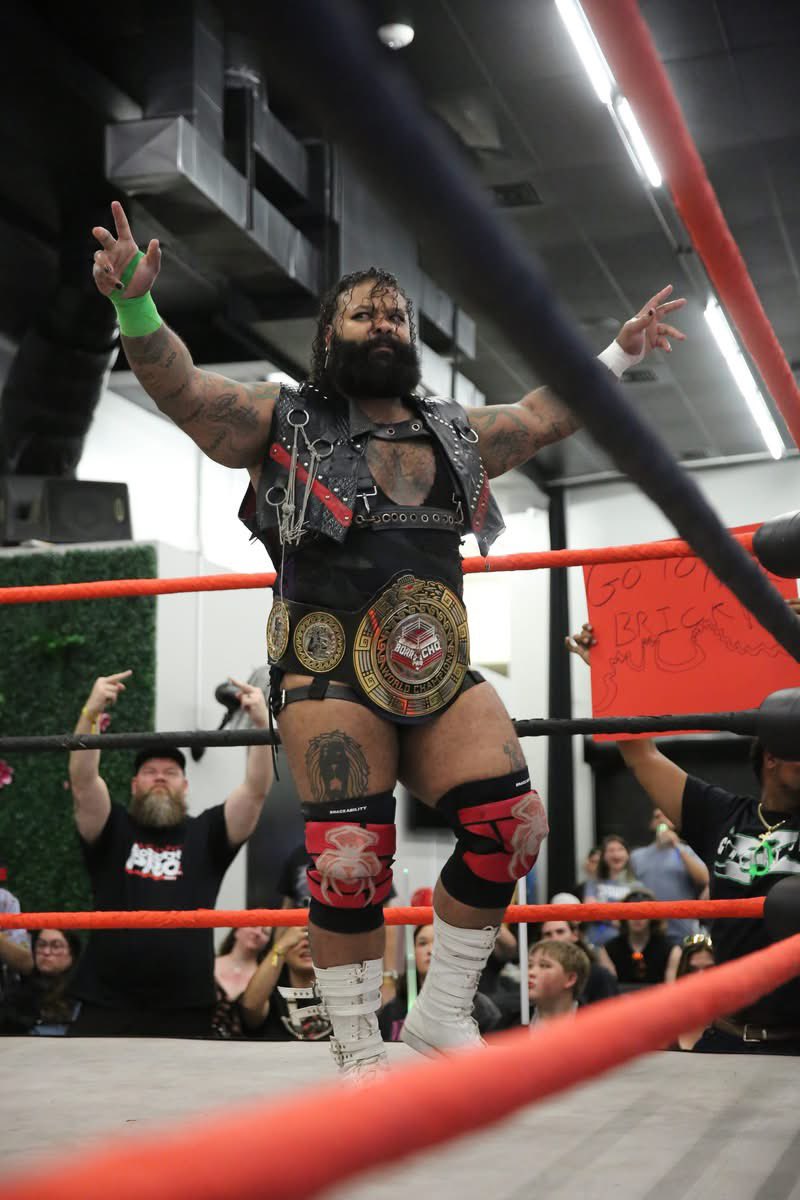 BorrachoProATX's tweet image. The main event of Revenge of the Sick was maybe the most tense and violent moment in the history of Borracho Pro! Brick and Kash took each other and the entire ref crew to hell and back! Check it out now, like and follow for more Borracho Pro content: youtu.be/EDSNG1i5aaA?si…