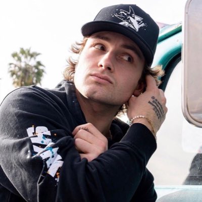 nhlhintzz's tweet image. #NewProfilePic #NewName