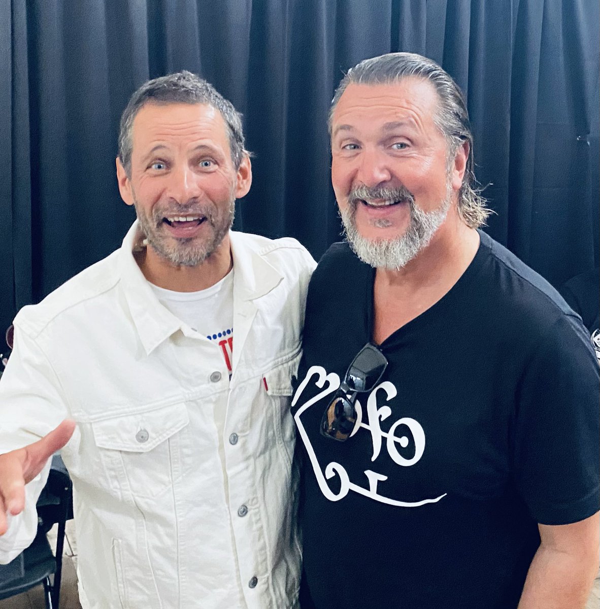 Big_Sugar_Music's tweet photo. Great hang with my bro #samroberts #samrobertsband at #theconfluencehistoricsite Calgary for #canadaday Big love to all the crew that made a great rock show possible🤘🏽 https://t.co/w4XZYsyqUg