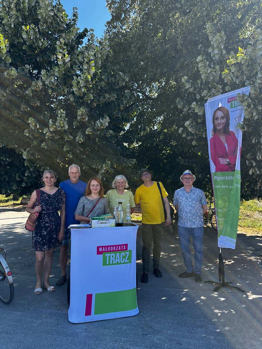 💚 Dziękuję #Wrocław! 🥰

💪 Za mną mój pierwszy mobilny dyżur poselski. Pomimo upałów udało nam się spotkać i porozmawiać o wielu różnych sprawach – tych ważnych zarówno dla mieszkanek i mieszkańców tu we Wrocławiu, jak i tych dotyczących całej Polski. Dziękuję za każde