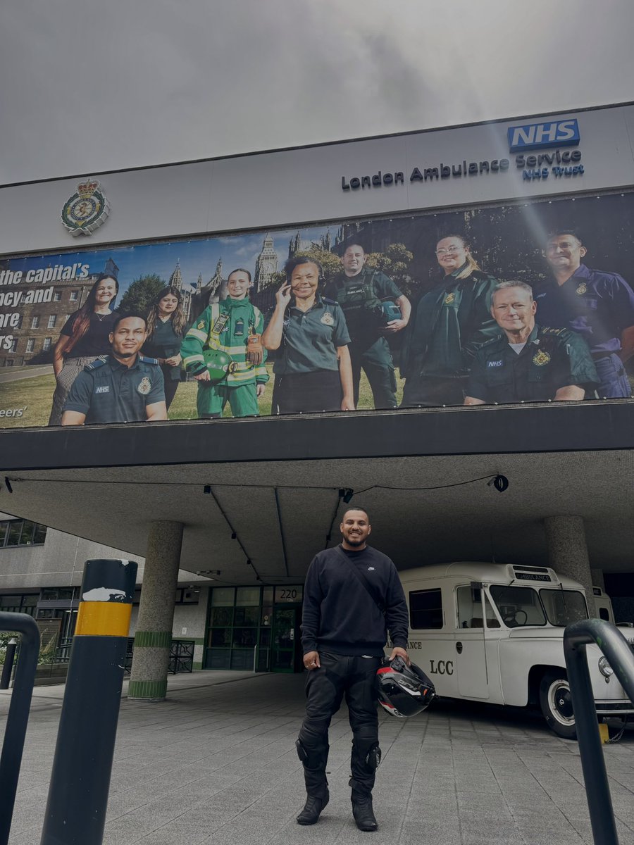 Always great visiting HQ, interesting seeing how everything runs behind the scenes. Even better when there's time to catch up with friends <a href="/sabahussain555/">Saba</a> , get some mentorship and enjoy good food 🤛🏾🤛🏼🚑