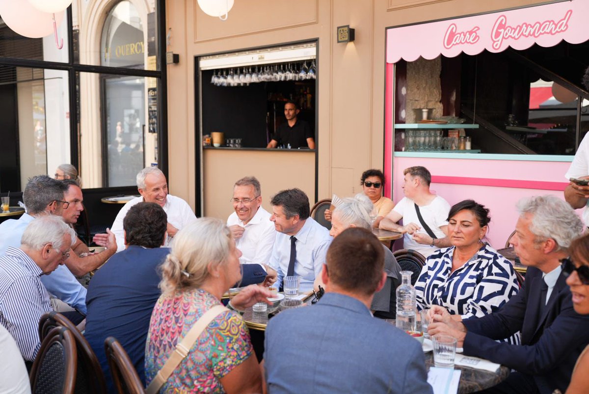 Christian Estrosi (@cestrosi) on Twitter photo S’il y a encore, à Nice, un esprit de village, c’est grâce aux commerçants.
Ils animent nos rues, ils les surveillent. C’est pour cette raison que la <a href="/VilledeNice/">Ville de Nice</a> est pleinement engagée à leurs côtés, pour qu’ils puissent exercer dans les meilleures conditions. L’extension de la S’il y a encore, à Nice, un esprit de village, c’est grâce aux commerçants.
Ils animent nos rues, ils les surveillent. C’est pour cette raison que la <a href="/VilledeNice/">Ville de Nice</a> est pleinement engagée à leurs côtés, pour qu’ils puissent exercer dans les meilleures conditions. L’extension de la
