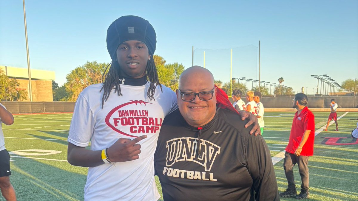 UNLV PROSPECT CAMP COVERAGE  | A look at some of the top line talents that shined
🔥Linemen making the radar at UNLV camp
📖Scouting Reports + Standouts
STORY: ▶️sixstarfootball.com/article/event-…

<a href="/DaynianAfalava/">Daynian Afalava</a> <a href="/Captain627272/">Captain Alexander</a> <a href="/Myguythebman/">Bryce Clarke</a> <a href="/AHess86149/">Andrew Hess</a> <a href="/JustHutchins/">Justice “JJ” Hutchins</a> <a href="/MadeJoshua78/">Mason Joshua</a>