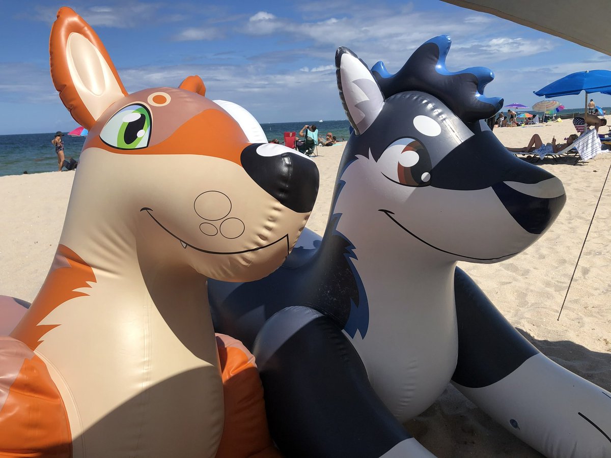 Needing a beach day with pooltoys