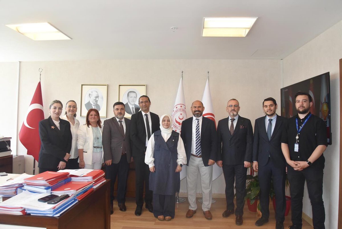 Genel Müdürlüğümüz ile TUSAŞ Elini Uzat Yardımlaşma Derneği arasında çocuklarımızın akademik ve sosyal gelişimi için iş birliği protokolü imzaladık.✍🏻

Protokol kapsamında, kurum bakımında yer alan ve özellikle Hatay Serdar DEMİR Çocuk Evleri Sitesi’nde  bakımları sağlanan kız