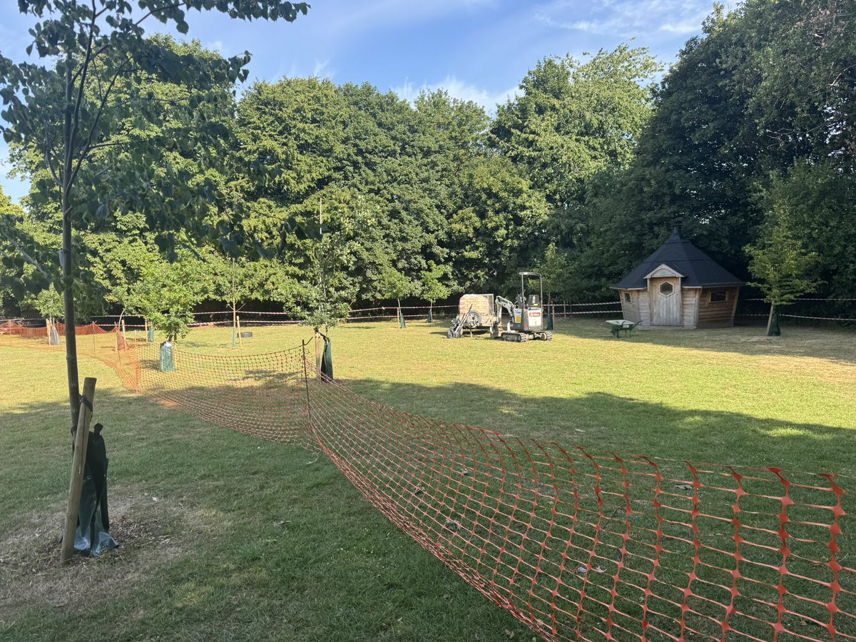 LooseSchoolPTA's tweet photo. Something that makes us smile 😃 

We are super excited to share that the sensory garden is beginning to come to fruition 🥳🥳

We’re looking forward to watching the development of this space through updates on the school’s Facebook page so watch this space 👀🥰🥰 https://t.co/jx2z2DO2FV